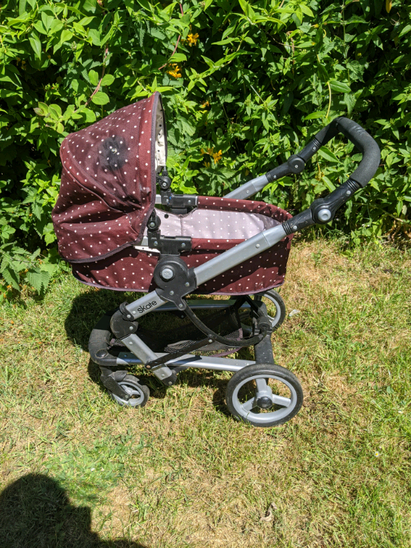 skate dolls pram